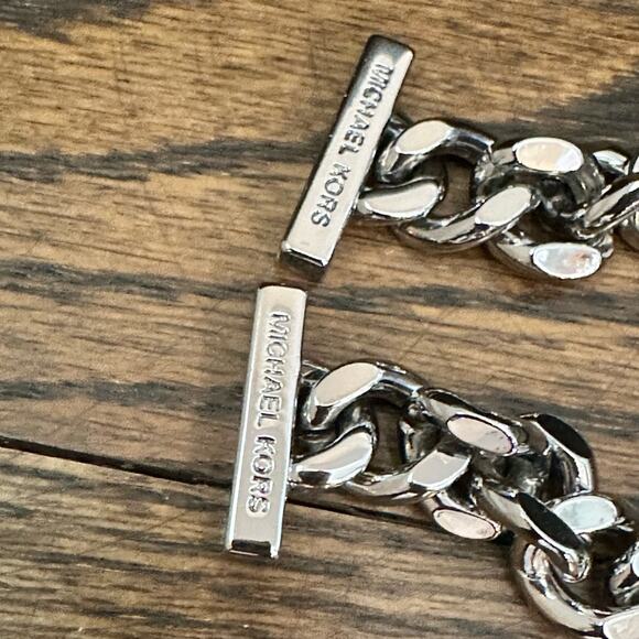 Michael Kors Black Leather Silver Studed Shoulder Bag - Picture 10 of 11